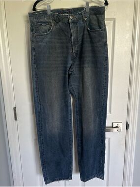 Zara Women's Straight Leg Jeans in Washed Blue
